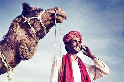 DoT to make Hindi, regional language support mandatory for mobile phones