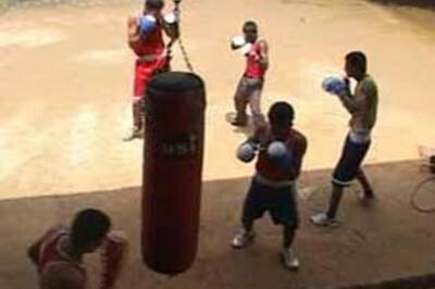 Ex-boxing champ found serving tea in sports institute