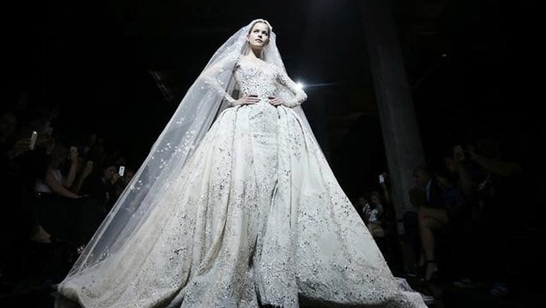 Add Spark to Your Winter Wedding Outfit