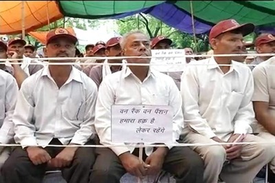 OROP row: Government rules out yearly pension revision, ex-servicemen ready for biennial raise