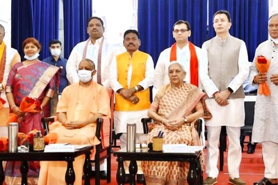 UP Cabinet Expansion: Jitin Prasada Takes Oath as Minister, Chhatrapal Gangwar, Paltu Ram, 4 Others as MoS