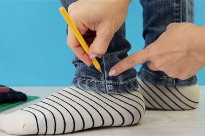 How to Fray the Bottom of Jeggings