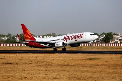 Two SpiceJet Lessors in Talks to Reclaim Planes Over Missed Payments, Say Sources