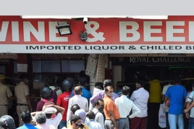 Old Wine in Old Bottle: What Changes as Delhi Reverts to Previous Excise Policy? | News18 Explains
