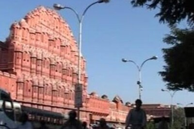 Jaipur: Molestation attempt on US tourist, ten arrested