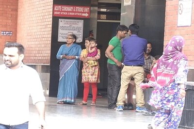 Delhi faces healthcare crisis as over 2,000 doctors go on indefinite strike, demand adequate life saving drugs