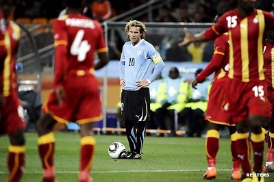 Forlan passed fit to face Germany