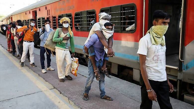 Govt Paid to Evacuate Indians Stranded Abroad, But Migrant Workers Have to Bear Own Train Fare to Return Home