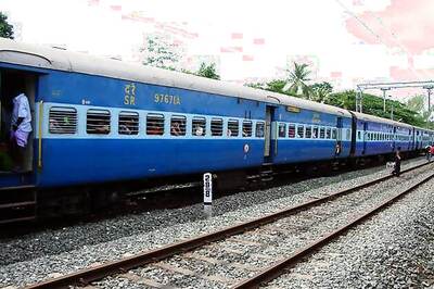 IRCTC to deliver pizza at your train seat