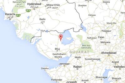 Abandoned Pakistani boat with 12 guns found in Kutch