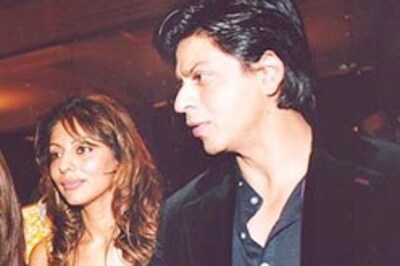 King Khan to tempt Delhites on X-mas