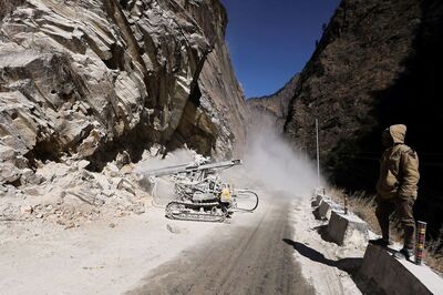 National Highway Construction Improves to 24.14 km Per Day; 40% Road Projects Delayed