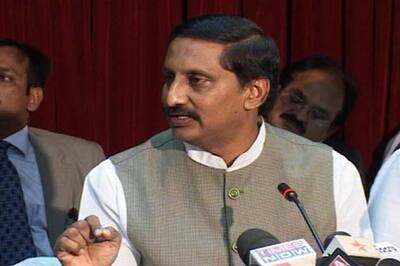 AP Minister sends resignation to Sonia