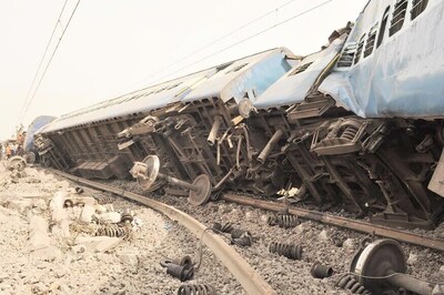 Hirakhand Express Accident: At Least 36 Dead, Rescue Operations on