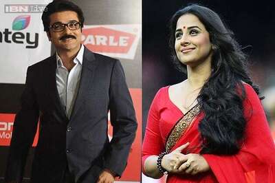 Prosenjit and I are looking for a Bengali script which suits us both: Vidya Balan