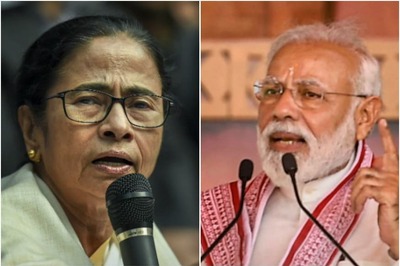 Mamata Advances Campaign Schedule to Take on PM Modi Head-on in North Bengal