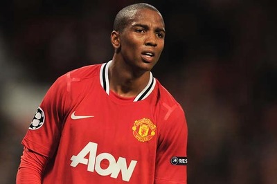 Ferguson has 'a word' with Young about diving