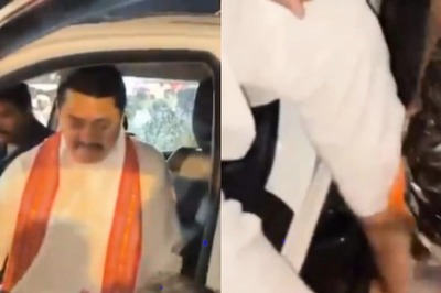 'Congress's Slavery Mindset...': Party Worker Washing Nana Patole's Feet Sparks Political Row; Leader Clarifies