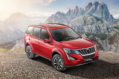 2018 Mahindra XUV500 Facelift - Detailed Image Gallery