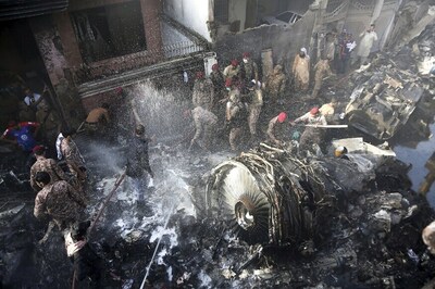 Death Toll in Pakistan Building Collapse Increases to 19