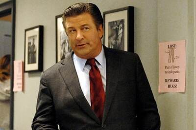 Baldwin pelted with candies at movie screening