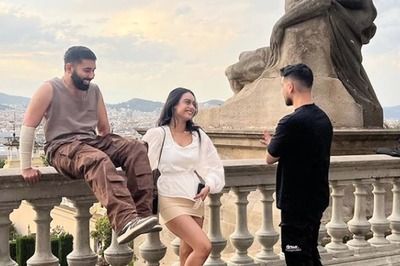 Nysa Devgn Chills With Janhvi Kapoor's Rumoured BF Orhan Awatramani in Spain; See Pics
