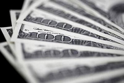 Rupee Drops Sharp 32 Paise to 65.60 Against Dollar