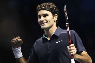 Federer gives Switzerland 1-0 lead over Serbia