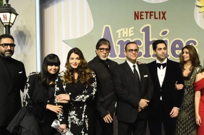 The Archies: Amitabh Bachchan And Family Turn Up At The Red Carpet To Cheer For Agastya; Pics