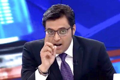 Earlier Investigation Officer to Face Inquiry Over Closure of Case Against Arnab Goswami