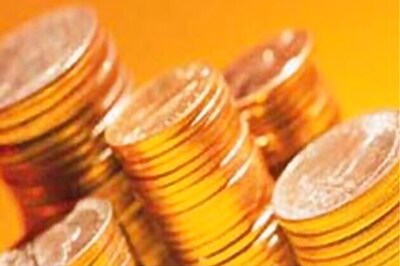 No move to ban banks from selling gold coins: RBI