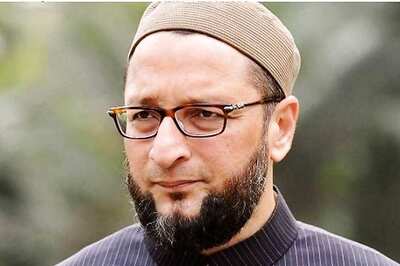 Owaisi Targets Centre for Dithering on Hydroxychloroquine Exports to US