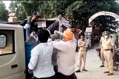 NHRC Issues Notices to UP Govt and Police over Removal of Dead Body Using Garbage Van in Balrampur