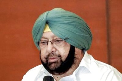 Punjab to Probe if Amarinder's Pak Journo-Friend Has ISI Links; Captain, Randhawa Draw Swords on Twitter