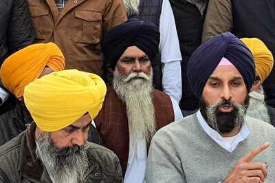 SC Refuses to Entertain SAD Leader Bikram Majithia's Plea in Drugs Case, Asks Him to Move HC