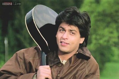 Shah Rukh Khan turns 48, thanks fans for birthday wishes