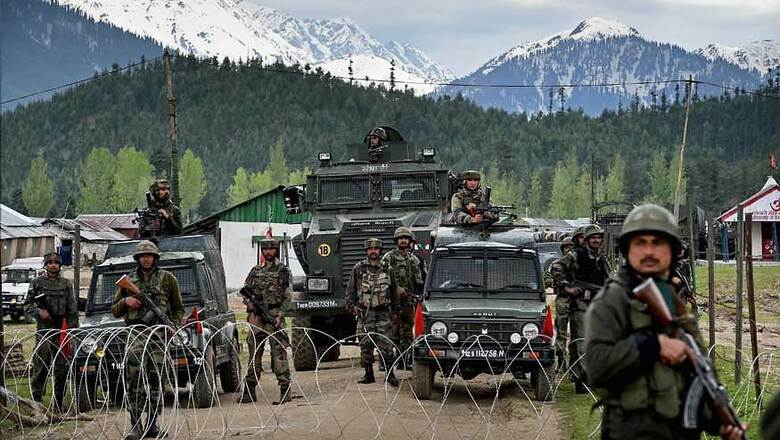 Army Major, Jawan Killed During Gunbattle With Militants in Kashmir's Shopian District