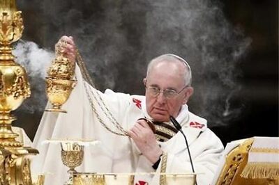 Pope Francis on Christmas eve lauds Jesus' 'humble start'