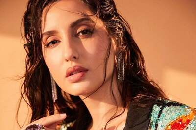 Nora Fatehi Stuns in Blue Gown, Grooves on Dance Deewane Juniors Set with Neetu Kapoor