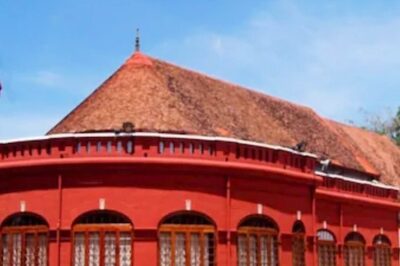 All About Kerala's Popular Kanakakkunnu Palace
