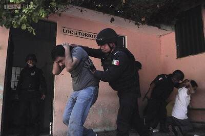 Six gunmen wearing police uniform kill nine inmates in Mexican prison