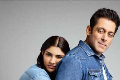Salman Khan FINALLY Reveals The Identity Of Mystery Girl; Drops Pics With Niece Alizeh Agnihotri