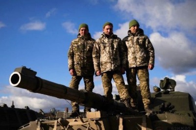 Pakistan to Supply Ukraine with 230 Containers of Military Equipment Despite Ties with Russia