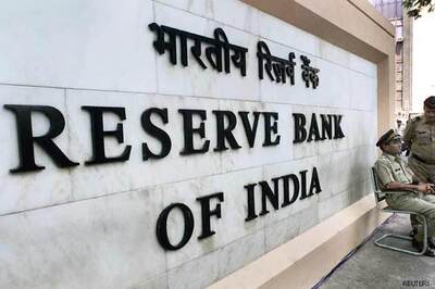 Money laundering: RBI gives clean chit to private banks