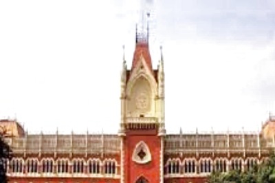 Wife Leaving Matrimonial House with Traditional Marriage Ornaments Not Liable for Cheating Charges: Calcutta HC