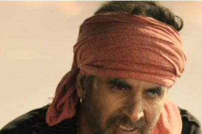 Bachchhan Paandey Box Office: Akshay Kumar's Film Remains Steady On Day 3, Struggles To Fight The Kashmir Files