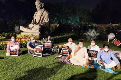 Suspended Rajya Sabha MPs End Overnight Sit-in After Opposition Decides to Boycott House
