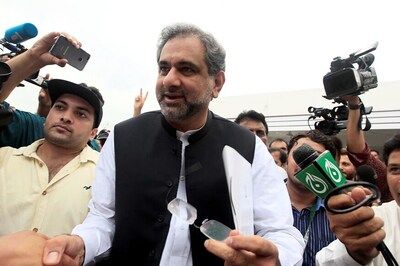 Shahid Khaqan Abbasi Replaces Nawaz Sharif as Pakistan's Interim PM
