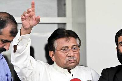 Pakistan court allows Musharraf to travel abroad