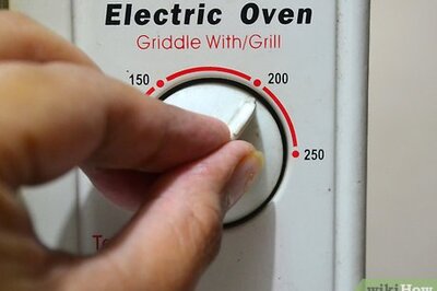 How to Reuse Broken Crayons